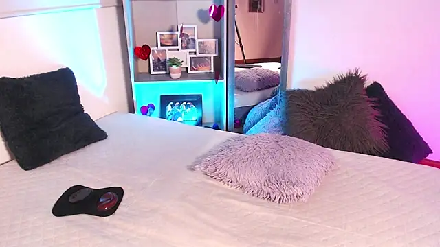 Snapshot of SashaBowei chatting on 28, 2, 2026 SashaBowei online show from 28, 2, 2026