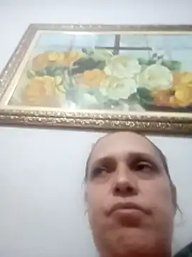 Snapshot of Crisribeiro chatting on 16, 11, 2025 Crisribeiro online show from 16, 11, 2025