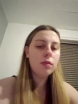 Brutal brunettexx online show from 6, 10, 2025