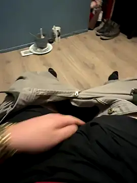 latenightguy online show from 24, 10, 2025