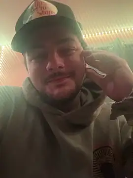 latenightguy online show from 25, 2, 2026