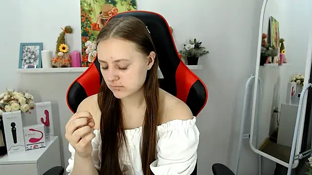 Snapshot of ArinaBelle chatting on 15, 10, 2025 ArinaBelle online show from 15, 10, 2025