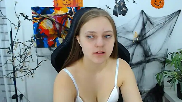 Snapshot of ArinaBelle chatting on 25, 10, 2025 ArinaBelle online show from 25, 10, 2025