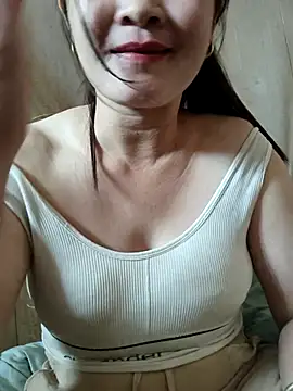 Snapshot of Paul-paul11 chatting on 3, 11, 2025 Paul-paul11 online show from 3, 11, 2025