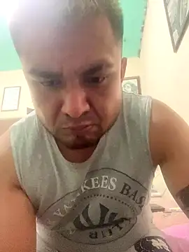 Sk3m veryhot online show from 4, 12, 2025