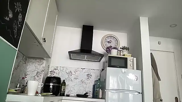 Alyressa online show from 8, 2, 2026