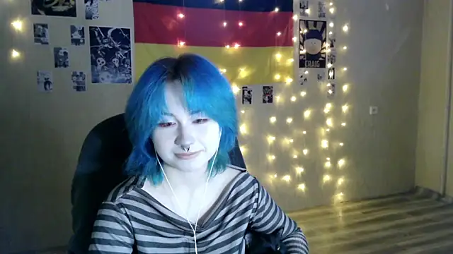 Snapshot of LeisaHopperstad chatting on 9, 1, 2026 LeisaHopperstad online show from 9, 1, 2026