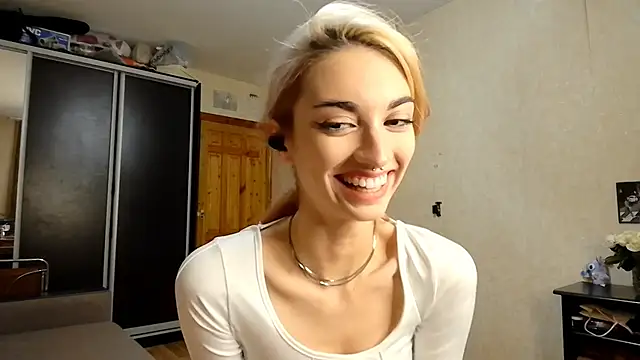 JillianBozak online show from 13, 10, 2025