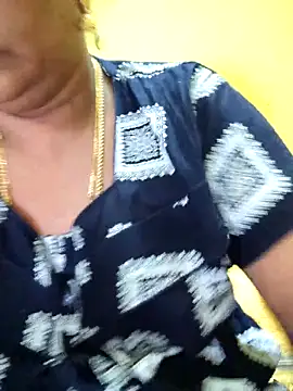 navyasree143 online show from 4, 10, 2025