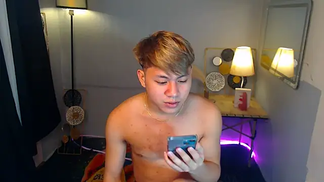 Snapshot of sexfantasyduoxxx chatting on 26, 9, 2025 sexfantasyduoxxx online show from 26, 9, 2025