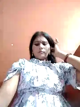 Snapshot of Sapna__wq1 chatting on 4, 10, 2025 Sapna wq1 online show from 4, 10, 2025