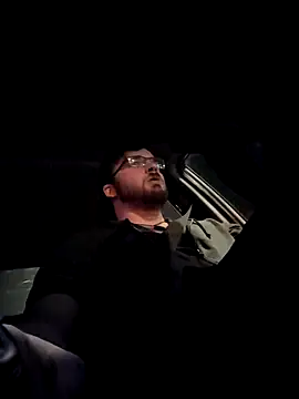 Snapshot of bear8t chatting on 7, 10, 2025 bear8t online show from 7, 10, 2025