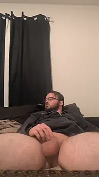 Snapshot of bear8t chatting on 31, 10, 2025 bear8t online show from 31, 10, 2025