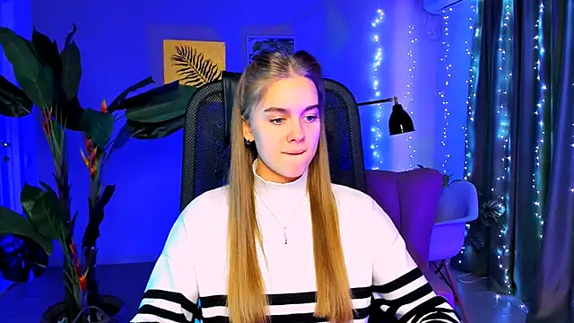 JuneWoods online show from 15, 12, 2025