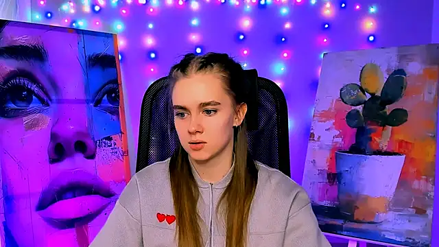 JuneWoods online show from 12, 2, 2026