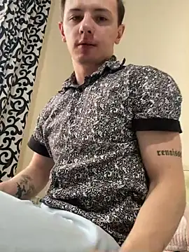 Snapshot of KirilStella chatting on 6, 10, 2025 KirilStella online show from 6, 10, 2025