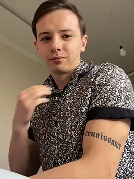 Snapshot of KirilStella chatting on 10, 10, 2025 KirilStella online show from 10, 10, 2025