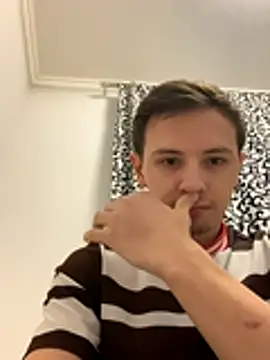 Snapshot of KirilStella chatting on 15, 10, 2025 KirilStella online show from 15, 10, 2025