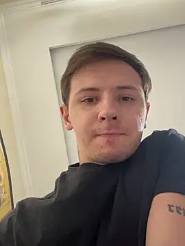 Snapshot of KirilStella chatting on 21, 10, 2025 KirilStella online show from 21, 10, 2025