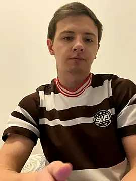 Snapshot of KirilStella chatting on 1, 11, 2025 KirilStella online show from 1, 11, 2025