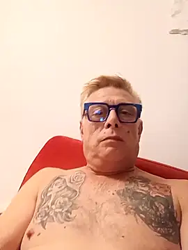 Andyrsdick online show from 4, 10, 2025