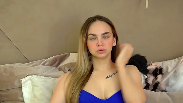 Snapshot of AnitaVenture chatting on 26, 10, 2025 AnitaVenture online show from 26, 10, 2025