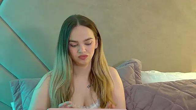 AnitaVenture online show from 10, 4, 2026