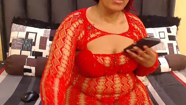 Snapshot of CurvyQueenx2 chatting on 26, 7, 2026 CurvyQueenx2 online show from 26, 7, 2026