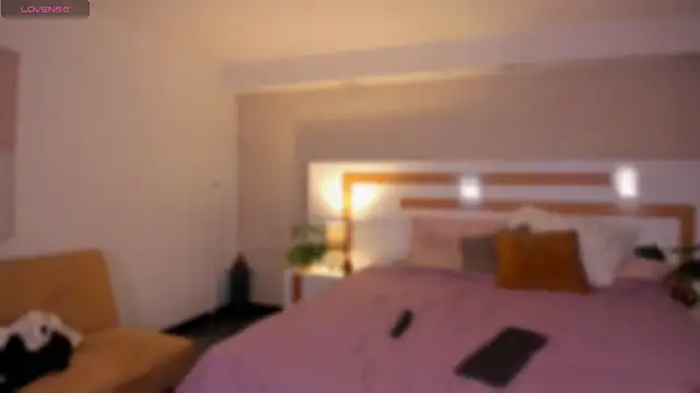 Snapshot of Violeta_dh chatting on 11, 4, 2026 Violeta dh online show from 11, 4, 2026