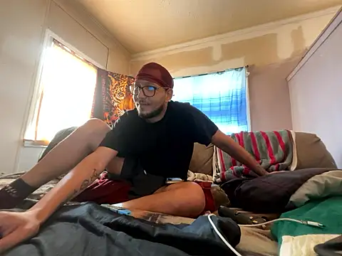 Snapshot of ThrowedWorldWide chatting on 10, 1, 2026 ThrowedWorldWide online show from 10, 1, 2026