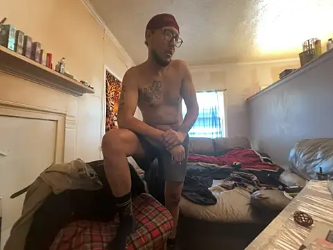 Snapshot of ThrowedWorldWide chatting on 6, 2, 2026 ThrowedWorldWide online show from 6, 2, 2026