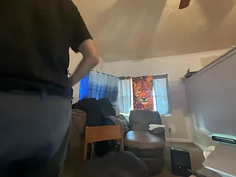 Snapshot of ThrowedWorldWide chatting on 9, 2, 2026 ThrowedWorldWide online show from 9, 2, 2026