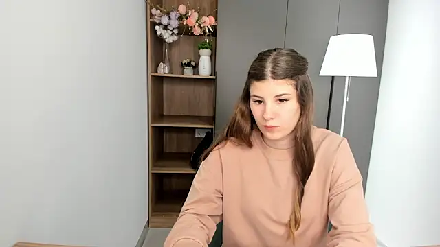 Snapshot of ShawneeZissler chatting on 26, 9, 2025 ShawneeZissler online show from 26, 9, 2025