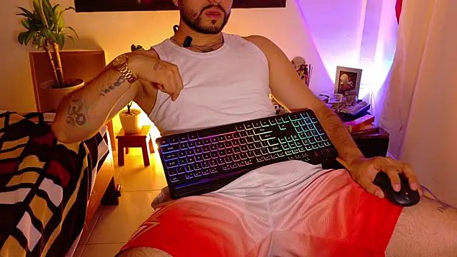 TomSloam online show from 18, 12, 2025