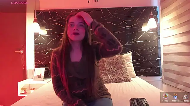 Snapshot of ZOE_LE chatting on 3, 3, 2026 ZOE LE online show from 3, 3, 2026