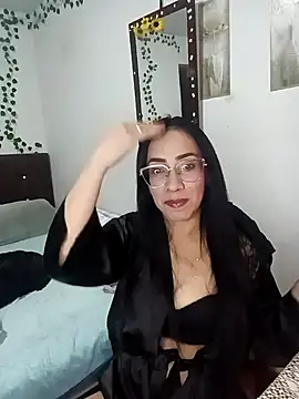 Snapshot of YaraDuartee chatting on 15, 1, 2026 YaraDuartee online show from 15, 1, 2026