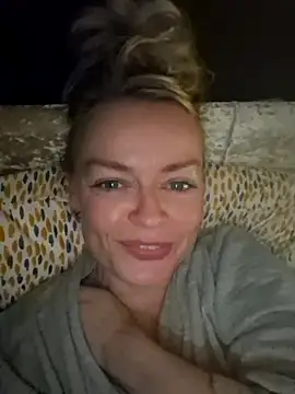 demidelightfulxx online show from 20, 10, 2025