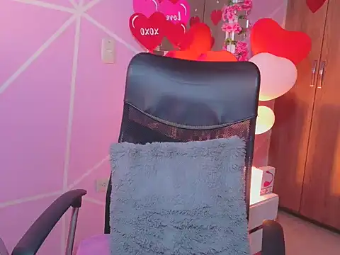 Snapshot of CuteFlame chatting on 15, 2, 2026 CuteFlame online show from 15, 2, 2026