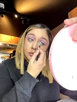 Snapshot of Angelina_velvett chatting on 4, 10, 2025 Angelina velvett online show from 4, 10, 2025