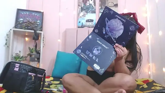 Cassie Lane online show from 10, 11, 2025