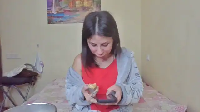 Snapshot of QueenMomyS chatting on 9, 2, 2026 QueenMomyS online show from 9, 2, 2026