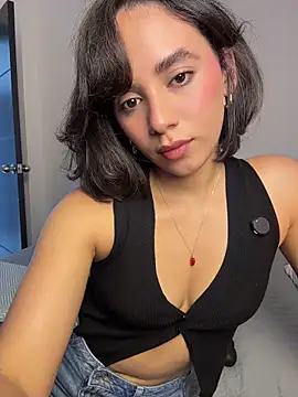 Snapshot of Capricho_01 chatting on 11, 7, 2026 Capricho 01 online show from 11, 7, 2026