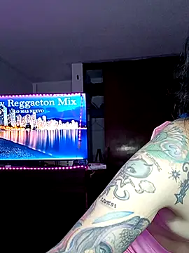 pinklajokr online show from 8, 11, 2025