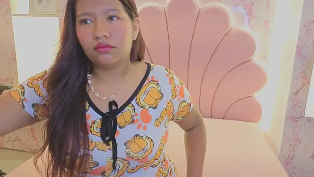 Sharon Curvy online show from 10, 10, 2025