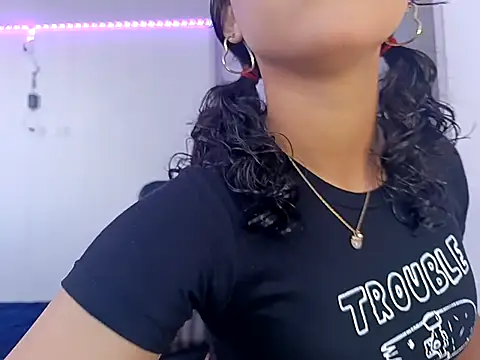 Snapshot of Ivonnybonn chatting on 26, 9, 2025 Ivonnybonn online show from 26, 9, 2025