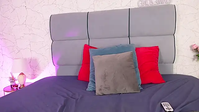 Snapshot of AngieBrookk chatting on 1, 2, 2026 AngieBrookk online show from 1, 2, 2026