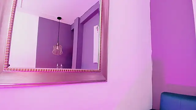 Alessiia   online show from 28, 11, 2025