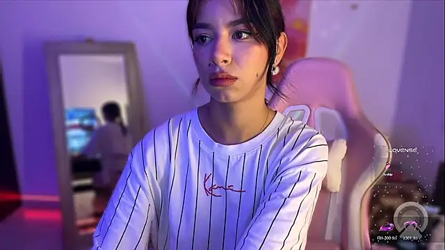 Snapshot of isa_martinexxx chatting on 15, 1, 2026 isa martinexxx online show from 15, 1, 2026