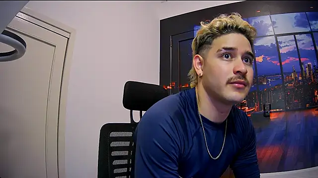 AlexPiersss online show from 2, 10, 2025