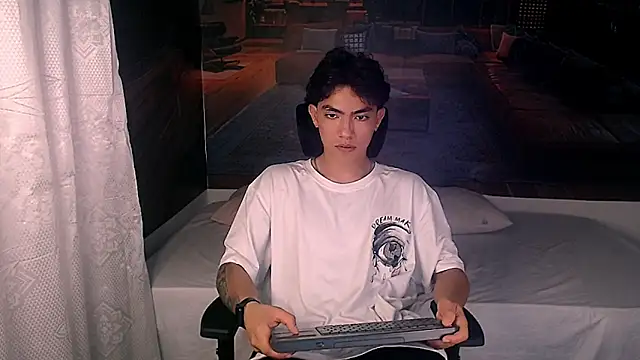 RomeoMillerr online show from 18, 12, 2025